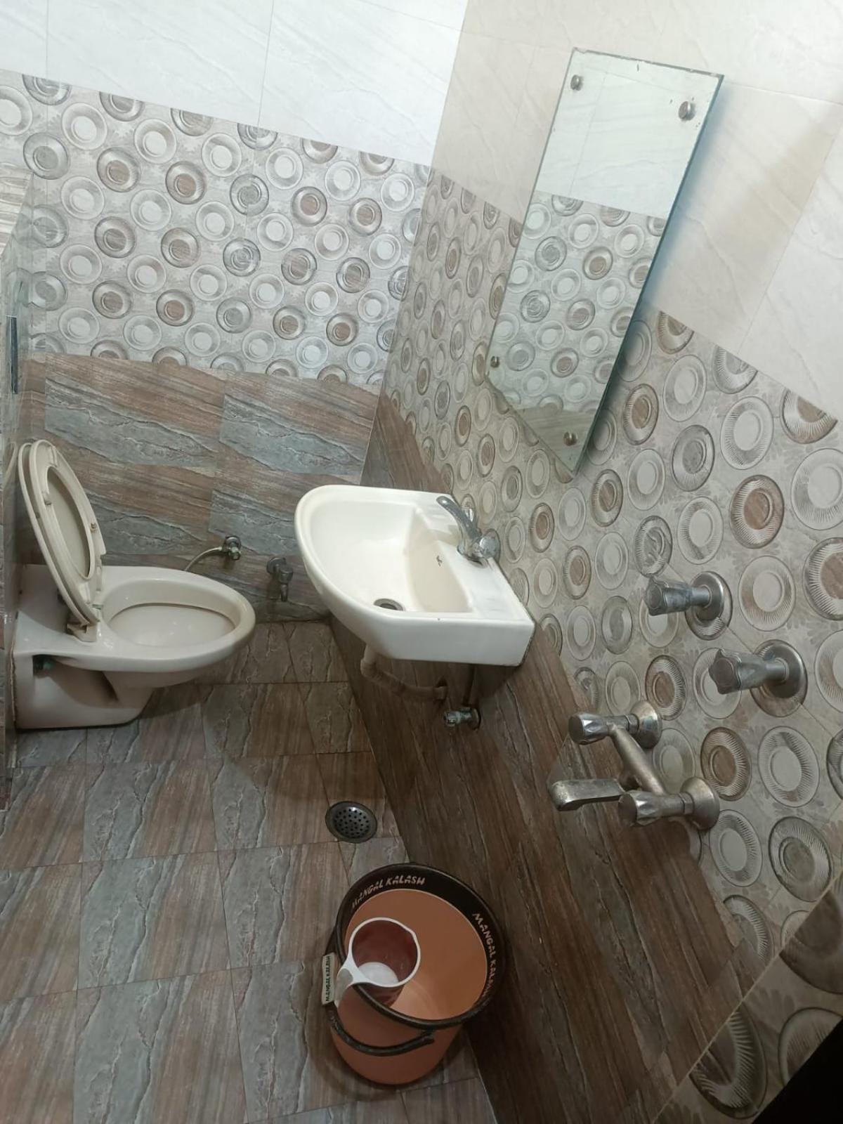 Hotel Park Avenue Lucknow Exteriör bild